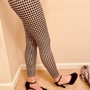 Old Navy Checkered Leggings